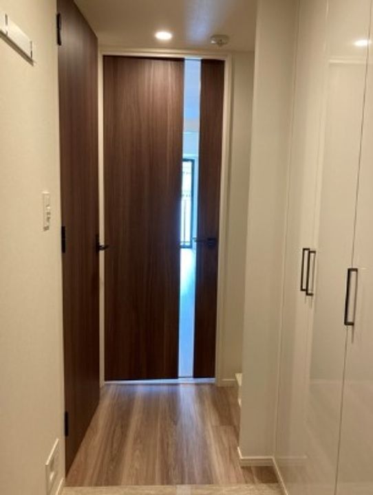 東京都江東区古石場2(マンション)の賃貸物件の玄関