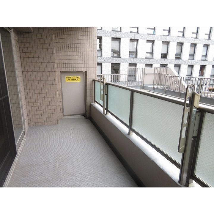 フォレストフローラの内装