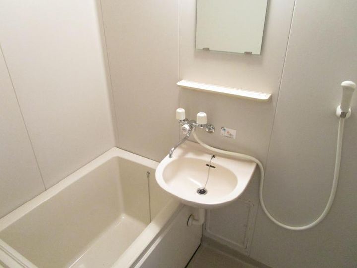 山形県山形市宮町5(アパート)の賃貸物件の風呂