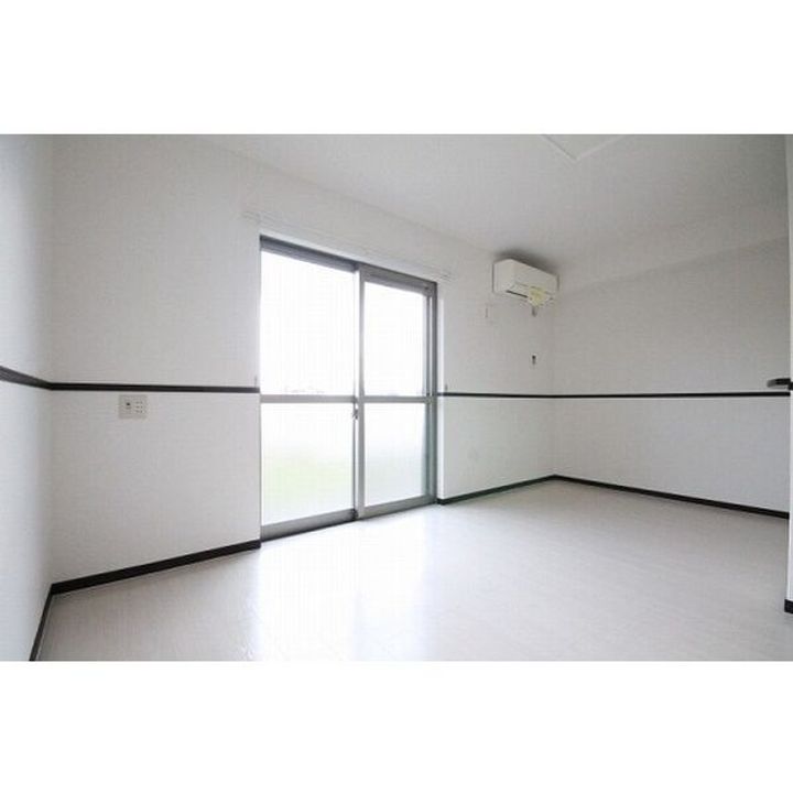 岐阜県本巣市仏生寺(一戸建)の賃貸物件の居間