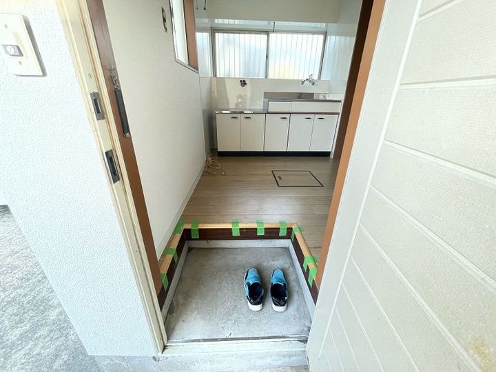 ベルメゾン吉野の玄関