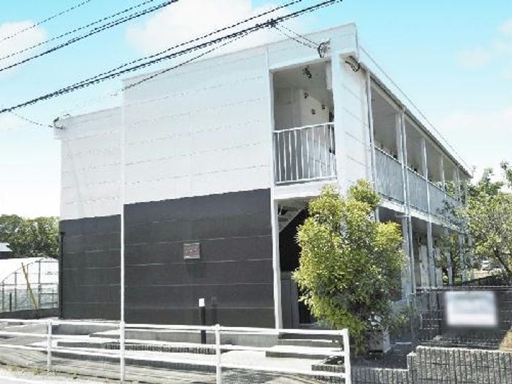 レオパレスHATAKENAKAIIの外観