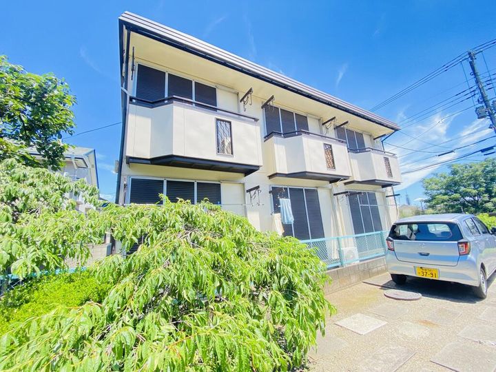 グリーンパレスの外観