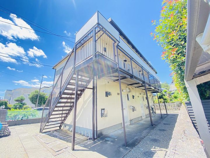 グリーンパレスの外観