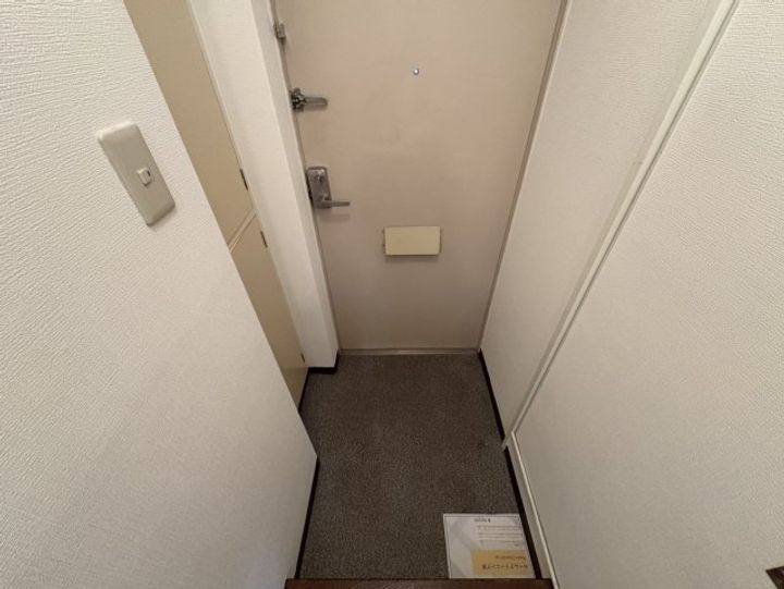 藤和シティコープ本山の玄関