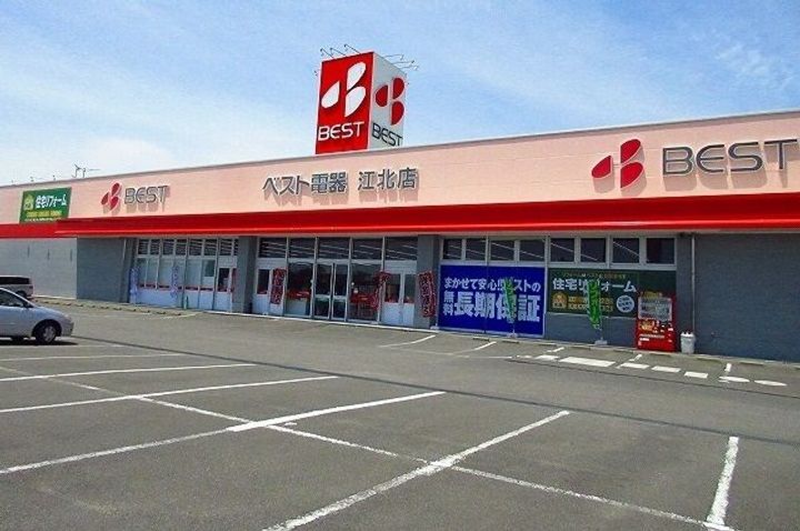 エレンシアM IIの周辺