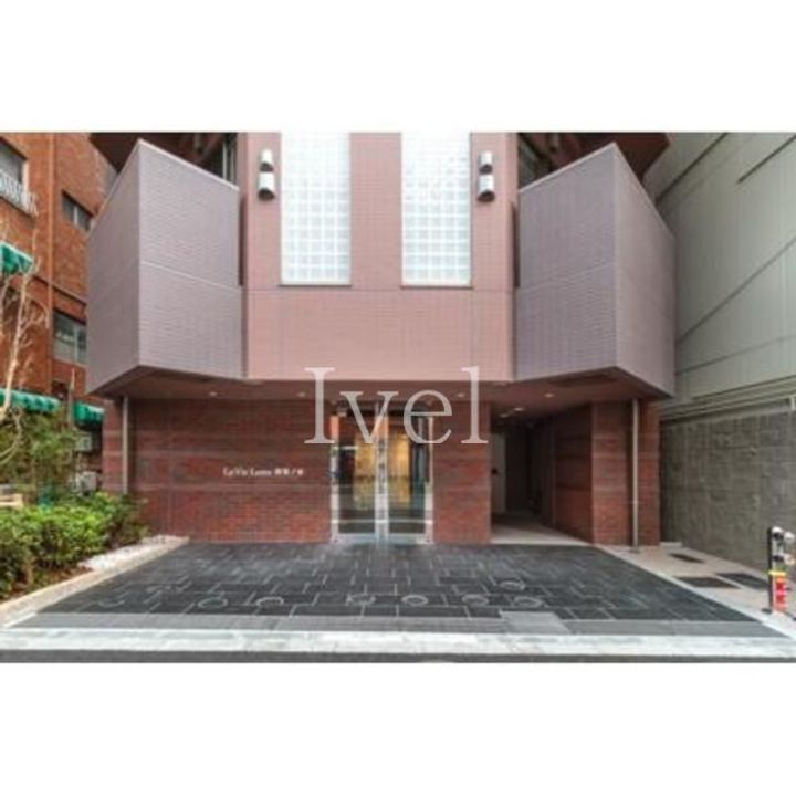東京都千代田区神田猿楽町1(マンション)の賃貸物件の外観