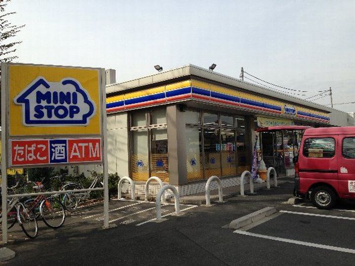 上原コーポラスの周辺