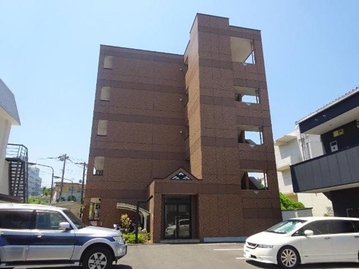 神奈川県秦野市南矢名1(マンション)の賃貸物件の外観