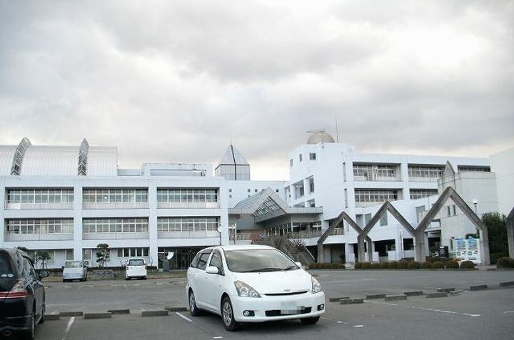 エレガンシア篠原の周辺