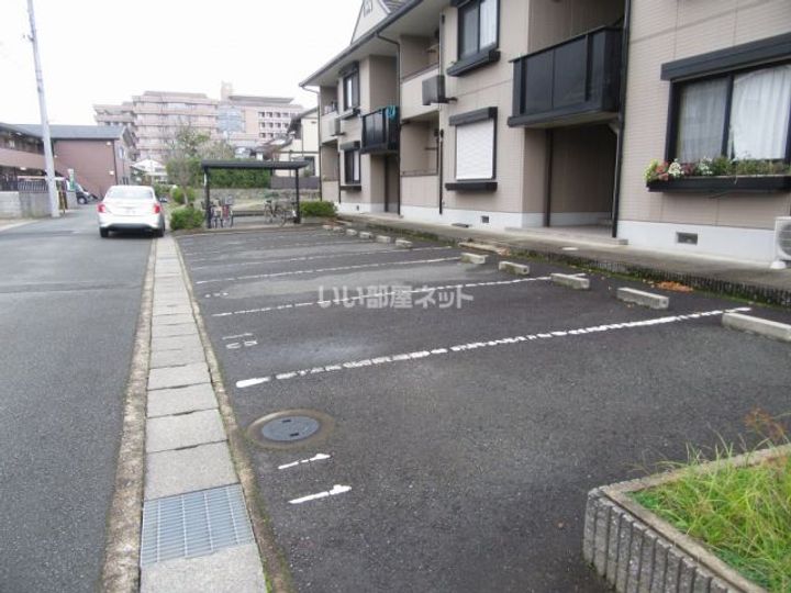 エストヴィルIIの地図