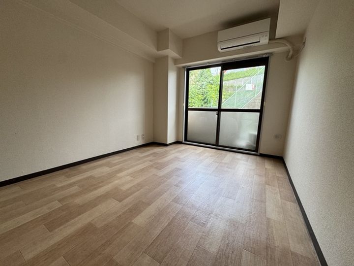 ヒルサイド鷺沼の居間