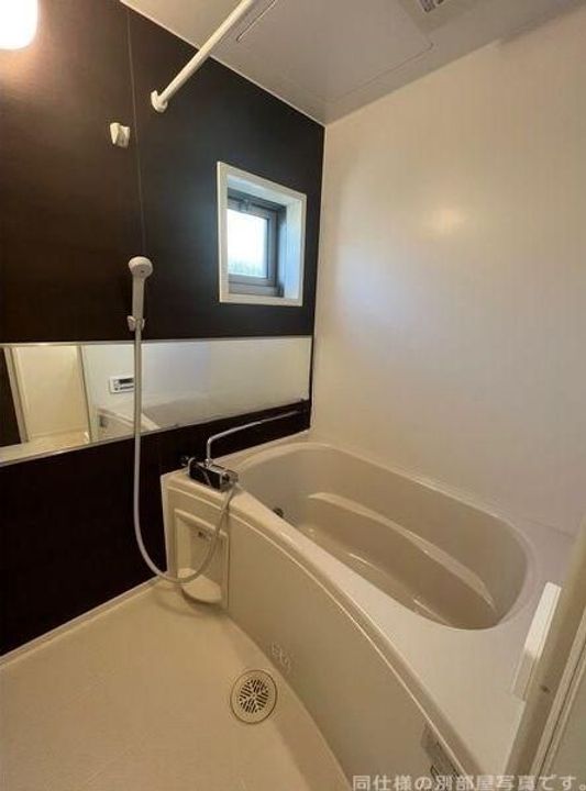 群馬県桐生市宮本町1(アパート)の賃貸物件の風呂