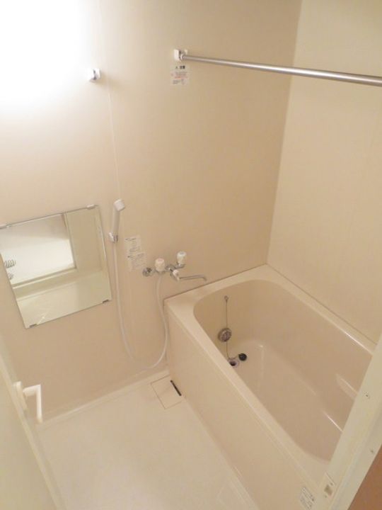 ヴィラ・グランソレイユの風呂