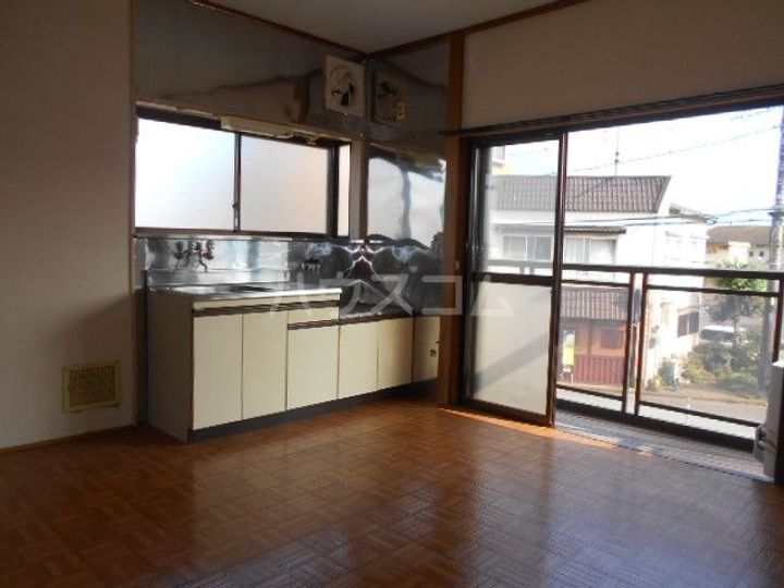 コーポ奥津の居間