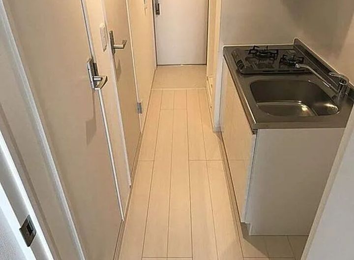 リブリ・ラヴィアンローズ・国立の内装