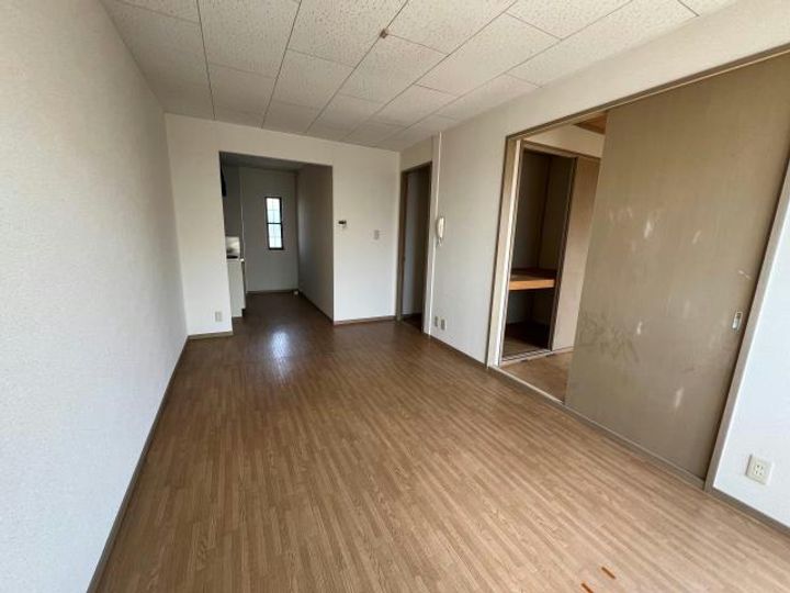 サンガーデン羽島の居間