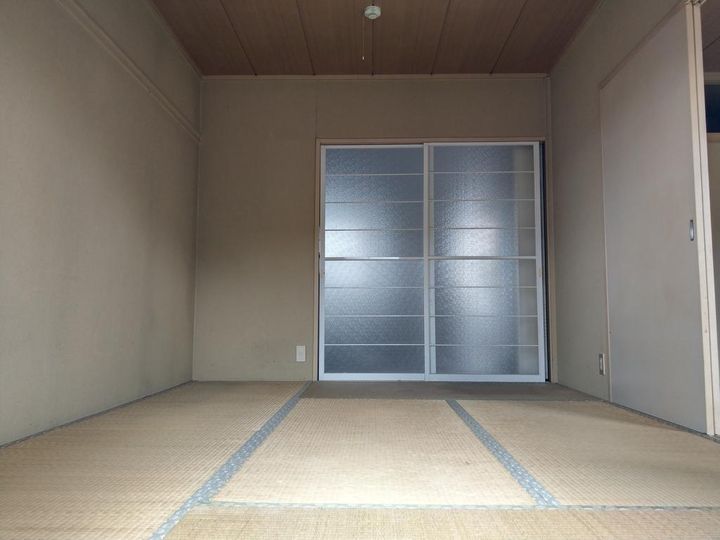 第5TGMハイツB棟の居間