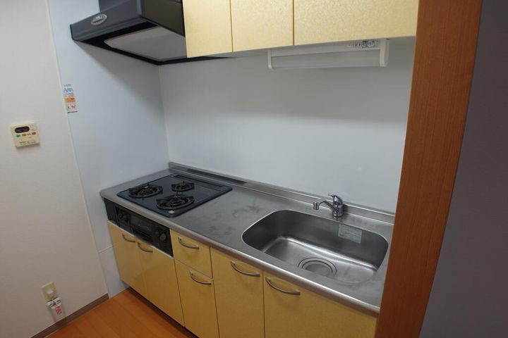 グランジュールマンション高砂駅前のキッチン