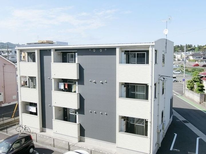 茨城県日立市日高町1(アパート)の賃貸物件の外観