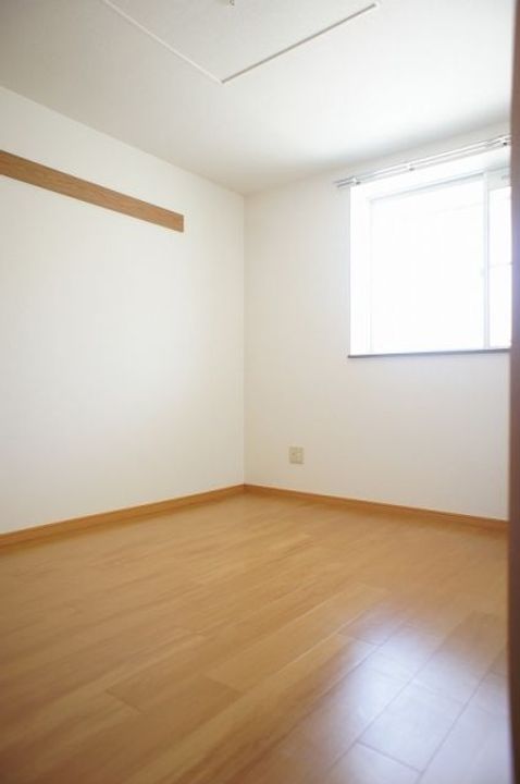 福島県いわき市平下神谷字岸前(アパート)の賃貸物件の居間