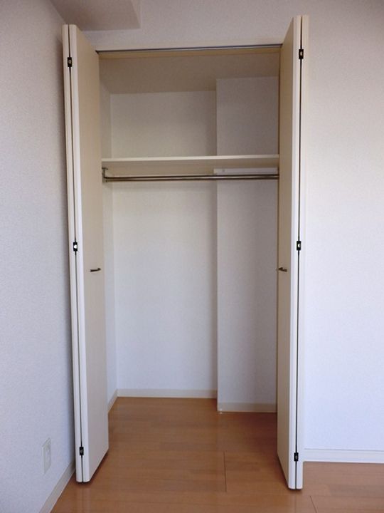 レガーロけやき通りの内装