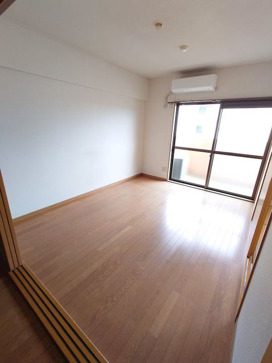 メゾンFKMの内装