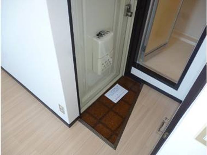 ブーゲンビリアの玄関