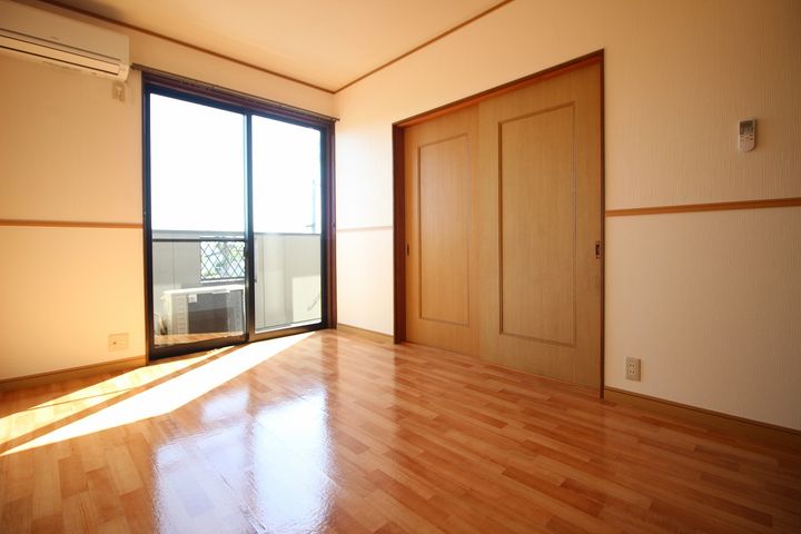 熊本県菊池市野間口東原(アパート)の賃貸物件の居間