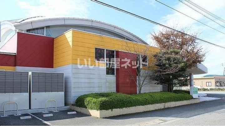 コーポラス梨果Bの周辺