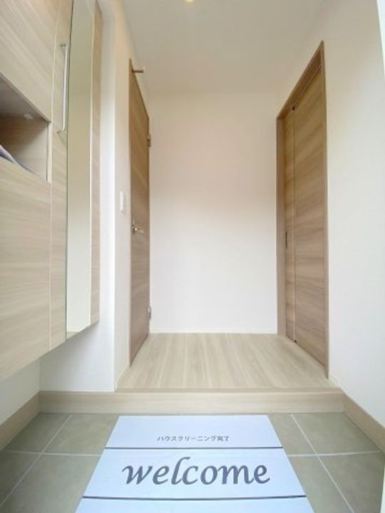 FUTABA234 B棟の玄関