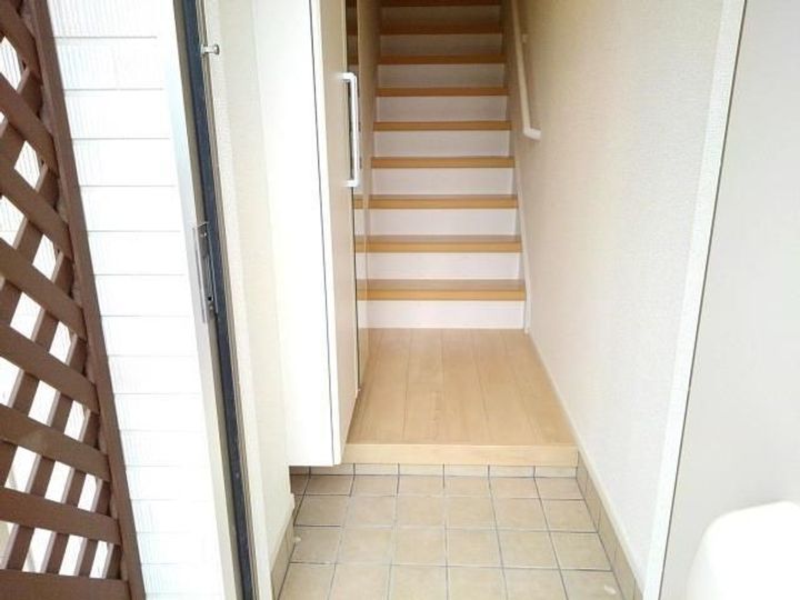 フォルシュBの玄関