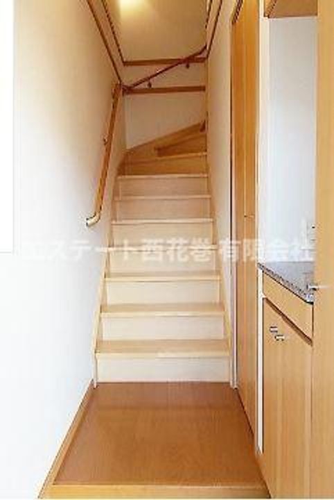 ドゥーフォワイエ・弐番館の玄関