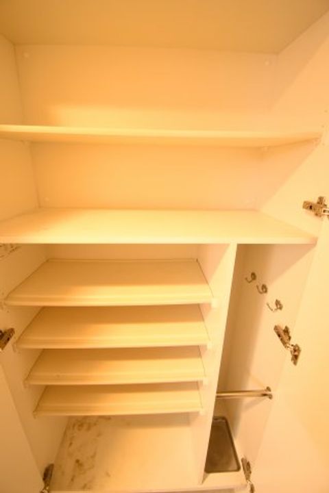 プレミアムステージ新大阪駅前2の内装