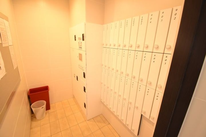 プレミアムステージ新大阪駅前2の地図