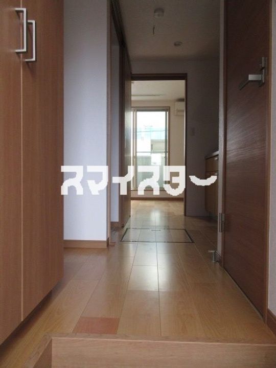 東京都昭島市福島町3(アパート)の賃貸物件の玄関