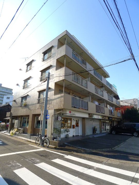 愛知県名古屋市千種区春岡通6(マンション)の賃貸物件の外観