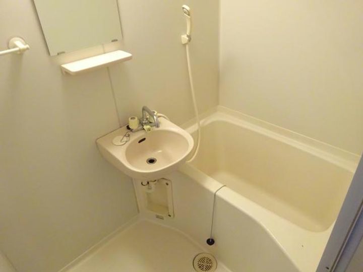 ハイマート関屋田町の風呂