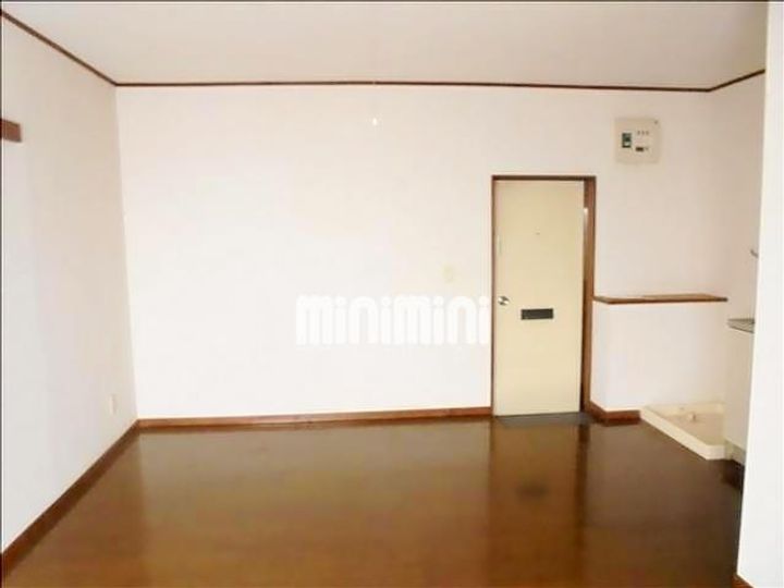 パークビル117の居間