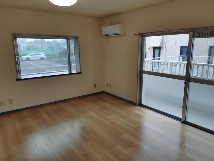 群馬県前橋市文京町3(マンション)の賃貸物件の居間