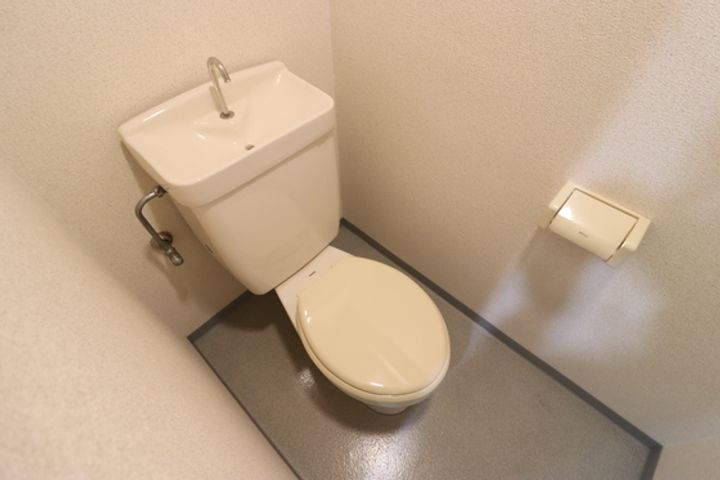 フロール神原の内装