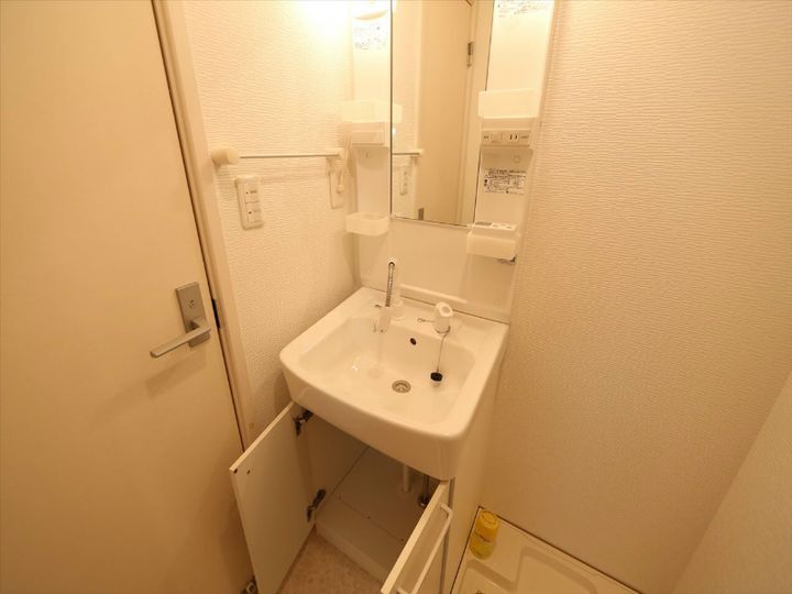 クレイビア熱田の内装