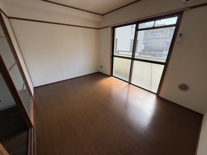 コーポ乗松の居間