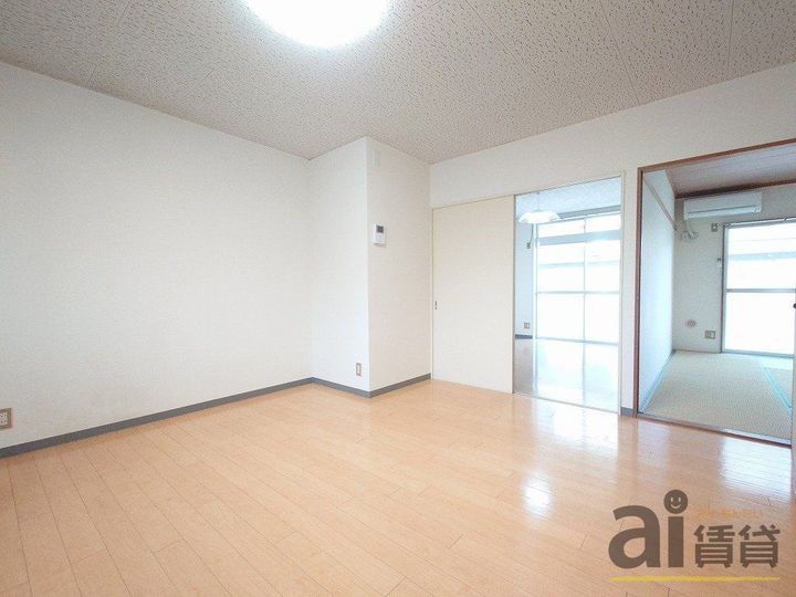 東京都小平市学園東町2(マンション)の賃貸物件の居間