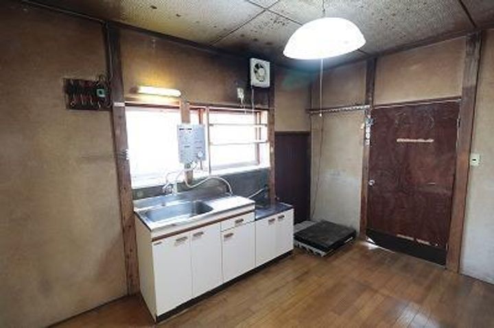 埼玉県狭山市入間川1(一戸建)の賃貸物件のキッチン