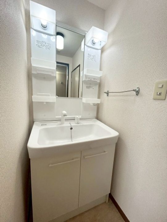 東京都稲城市平尾2(マンション)の賃貸物件の内装