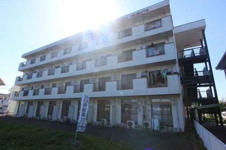 つくばグランドハイツの外観