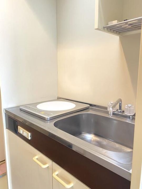 東京都世田谷区池尻4(マンション)の賃貸物件のキッチン