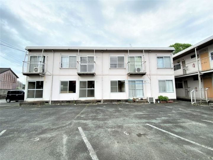 べるあいコーポの外観