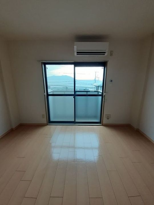 広島県広島市南区仁保南2(アパート)の賃貸物件の居間